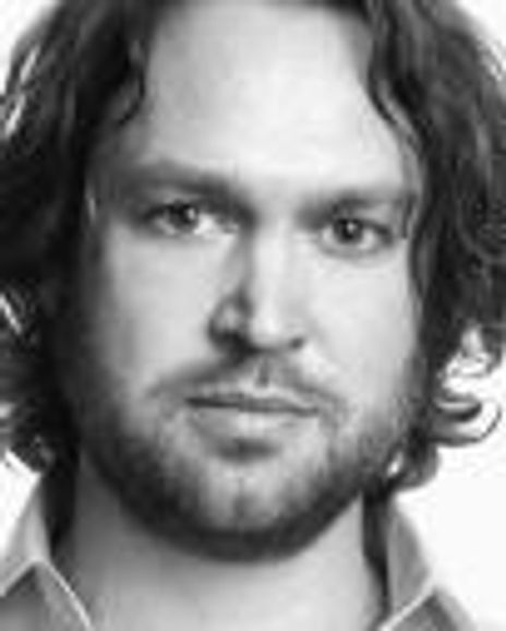 Robert Irons Headshot