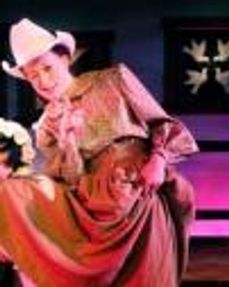 Ali Thibodeau Headshot