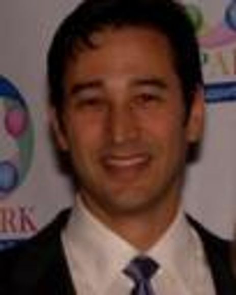 Dr. Leif Rogers, Headshot