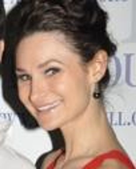 Lauren Decierdo Headshot