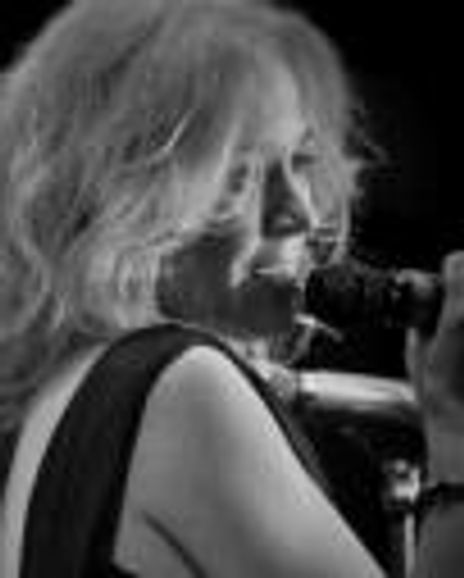 Nicki Parrott Headshot