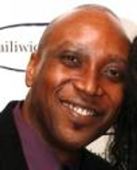 Varris Holmes Headshot