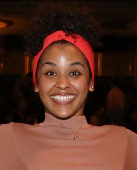 Sasha Hollinger Headshot