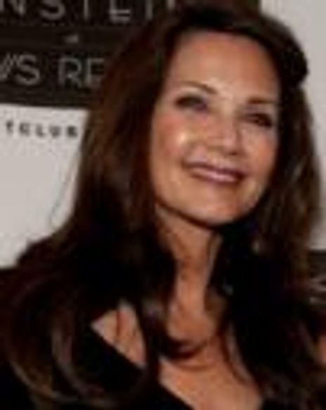 Linda Carter Headshot
