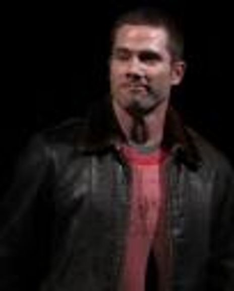 Luke McFarlane Headshot