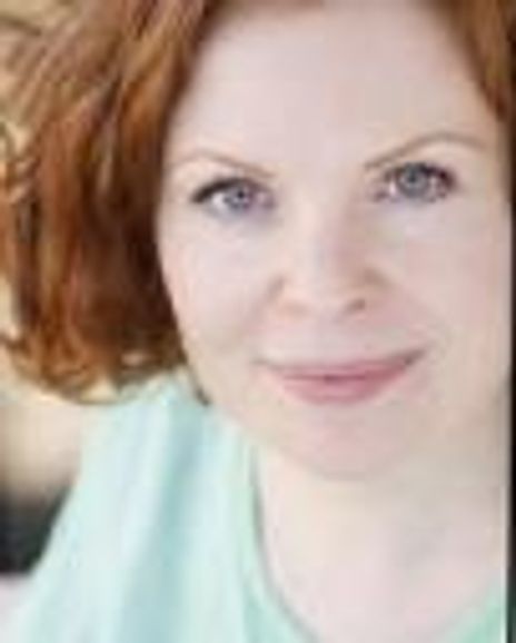 Suzanne Toase Headshot