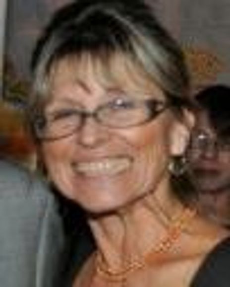 Barbara Geti Headshot