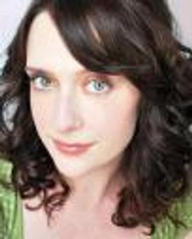 Kristen Mengelkoch Headshot