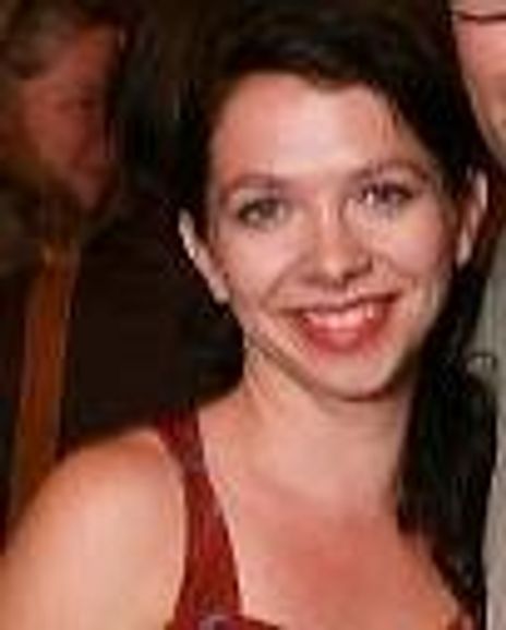 Jenny Larson Headshot