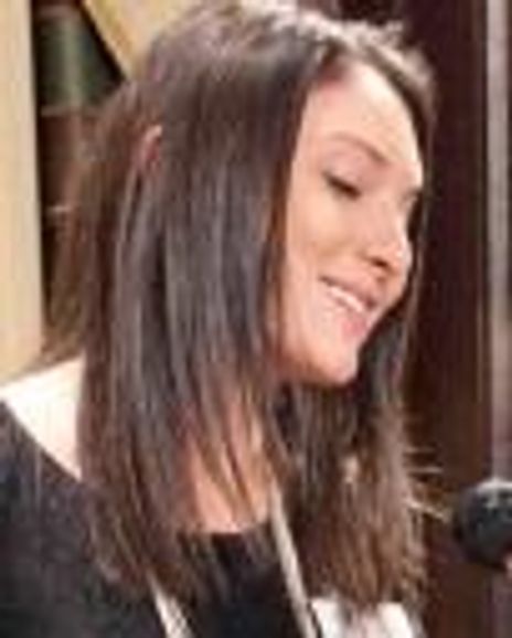 Cara Scarnati Headshot