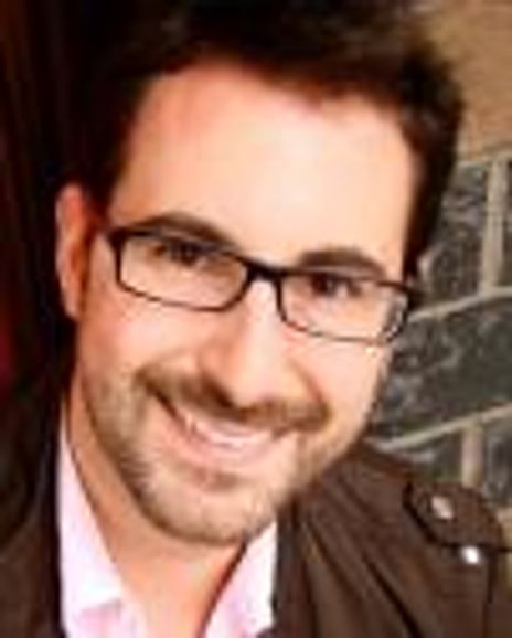 Josh Scheer Headshot