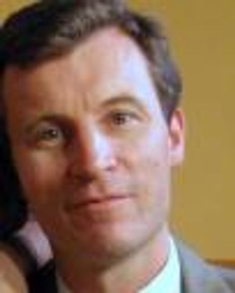 Sam Huntington Headshot