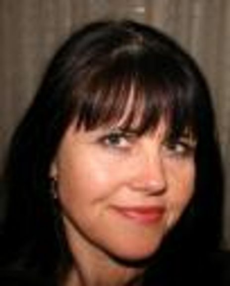 Amanda Asquith Headshot