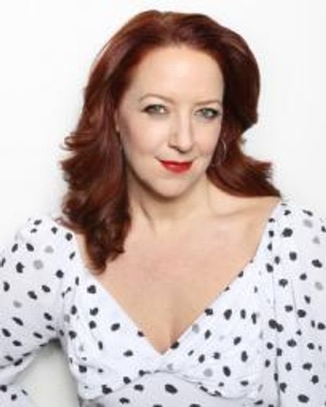 Annie Edgerton Headshot