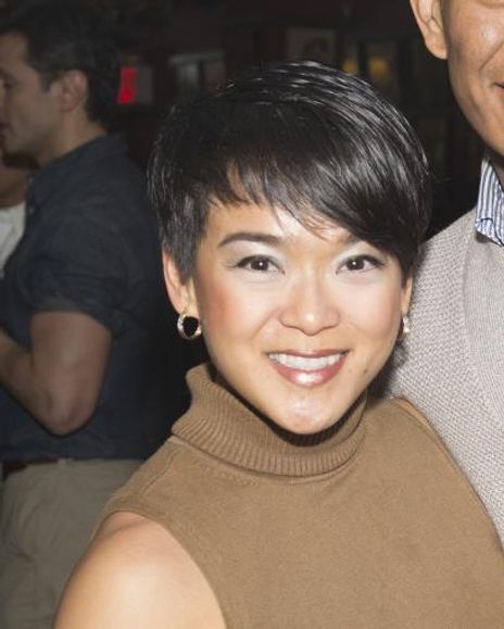 Ester Barroso-Guerzon Headshot