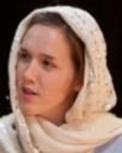 Alice Turner Headshot