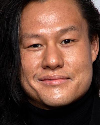 Kelvin Moon Loh Headshot