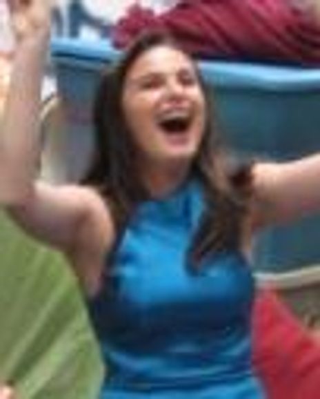 Noemi Schlosser Headshot