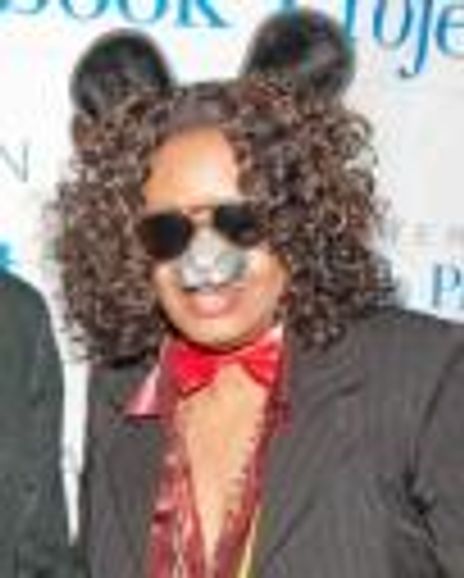 Catherine Pierce Headshot