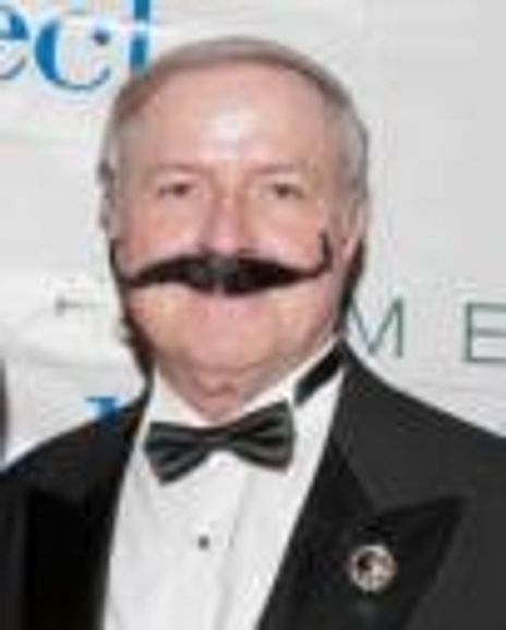 Michael Estwanik Headshot