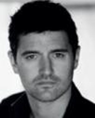 Tom Chambers Headshot