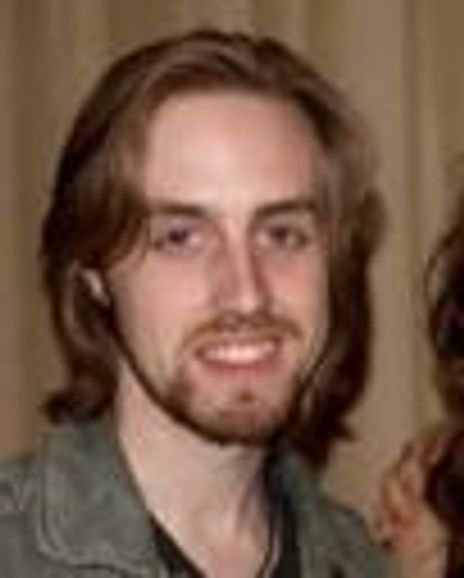 Alex Robert Holmes Headshot