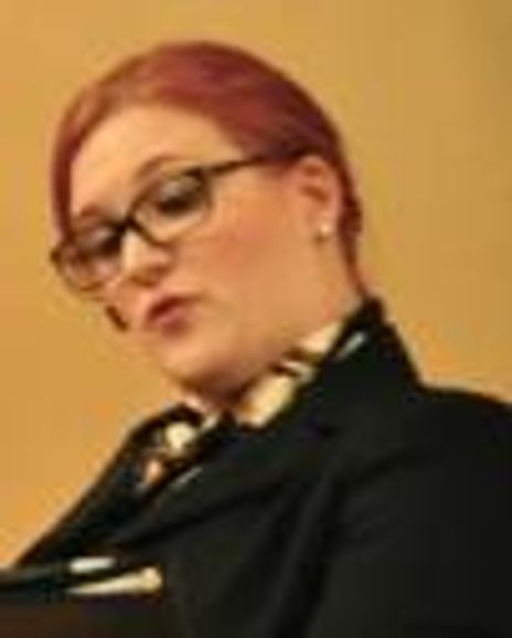 Melinda-Catherine Gross Headshot