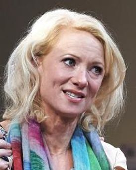 Mary Stockley Headshot