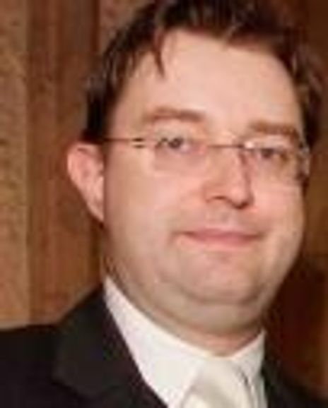Nikos Kostakos Headshot
