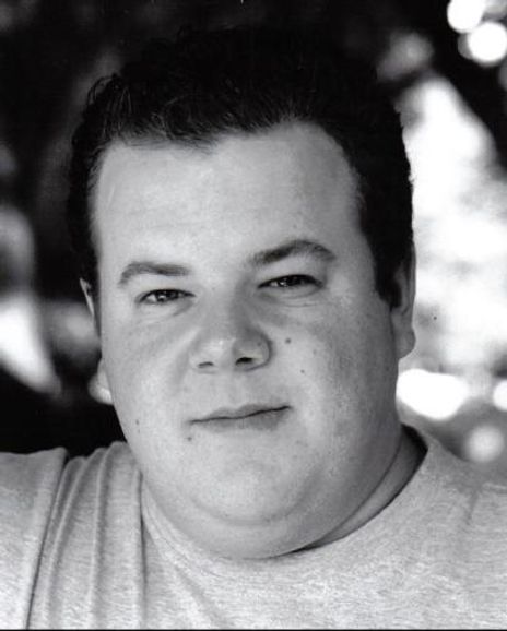 Gareth Edward Mason Headshot