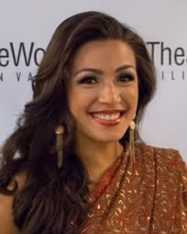 Jamila Sabares-Klemm Headshot