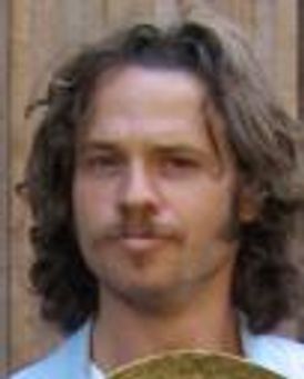 Lute Breuer Headshot