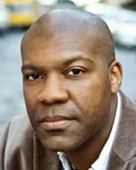 Thaddeus Daniels Headshot