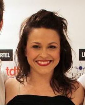 Holly Shunkey Headshot