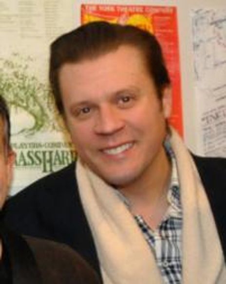 Johnny Kinnaird Headshot