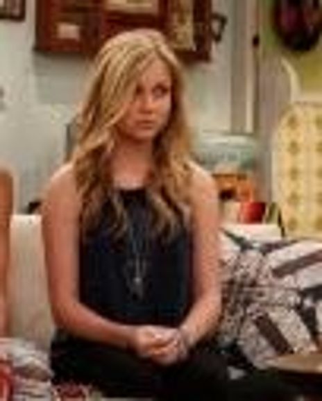 Kristi Lauren Headshot