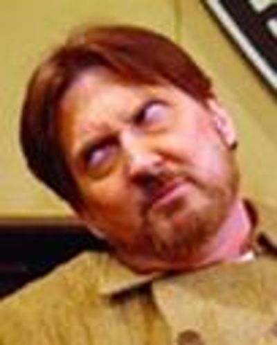 Warren Kelley Headshot