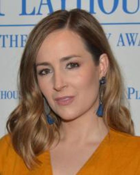 Hannah Elless Headshot