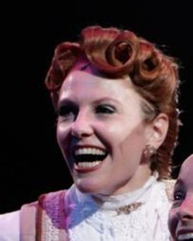 Molly Garner Headshot