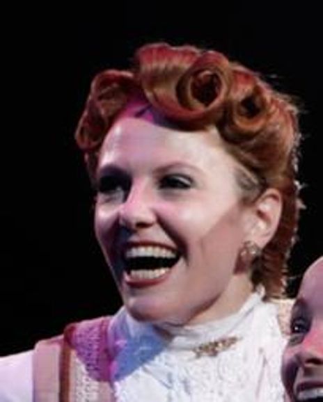 Molly Garner Headshot