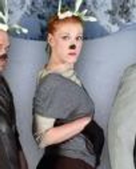 Kirsten Deane Headshot