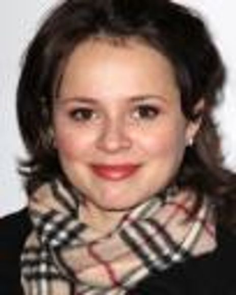 Sasha Cohen Headshot
