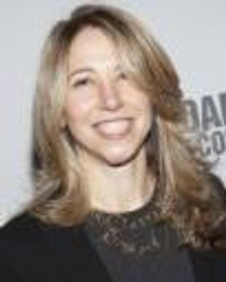 Amanda Wolf Headshot