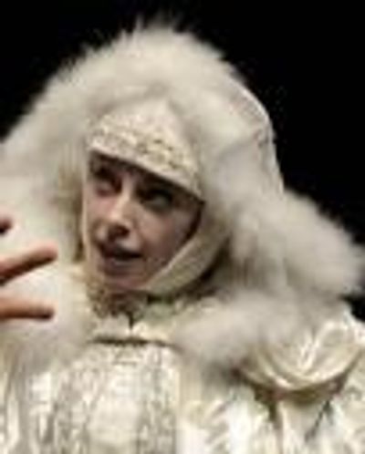 Stephanie Cozart Headshot