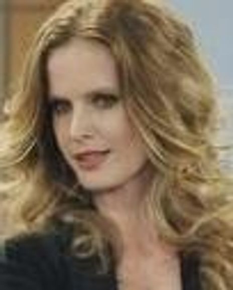 Rebecca Mader Headshot