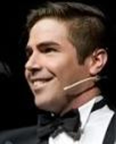 Pedro Velazquez Headshot