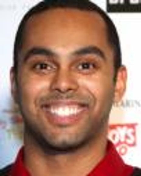 Jesse Warren-Naget Headshot