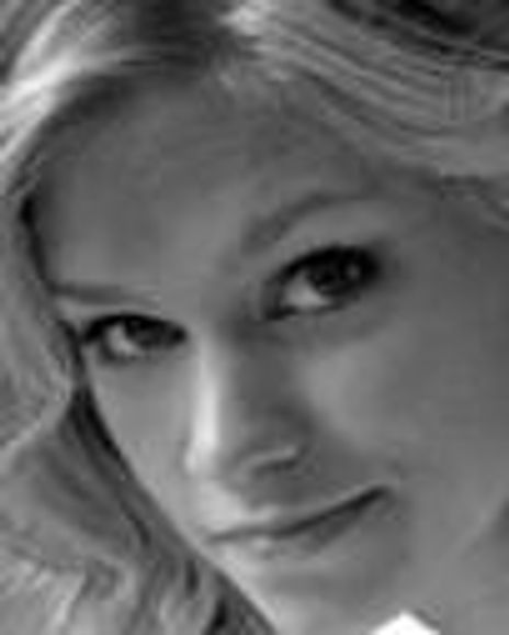 Jacqueline Burtney Headshot