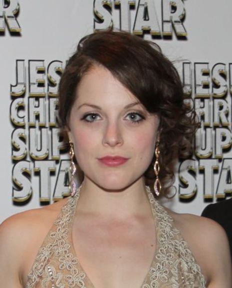 Kaylee Harwood Headshot