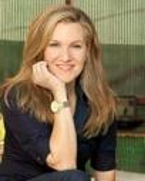 Krista Smith Headshot